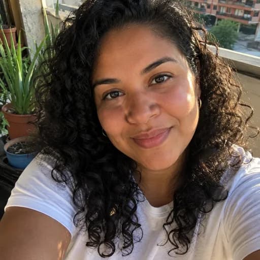 Daniela V.