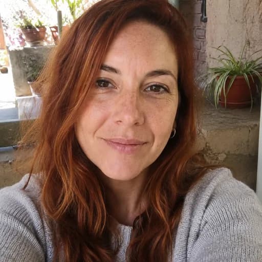 Julieta D.
